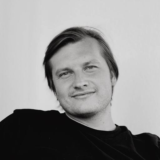 Picture of Stani Kulechov